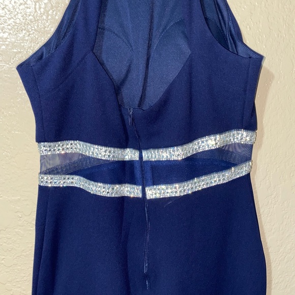 Curvy Ballgown - Picture 4 of 5